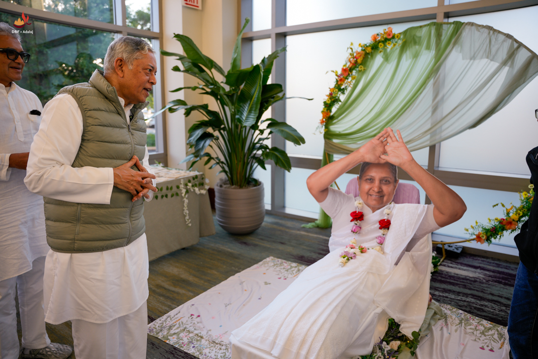 DadabhagwanPhotoGallary