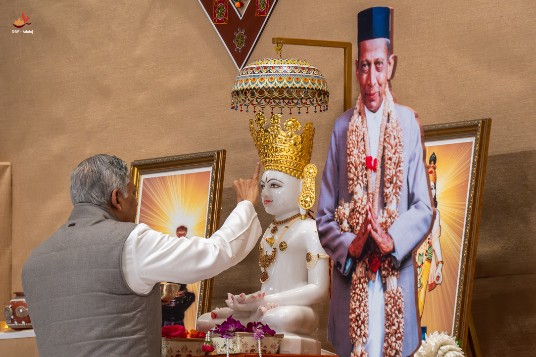 DadabhagwanPhotoGallary