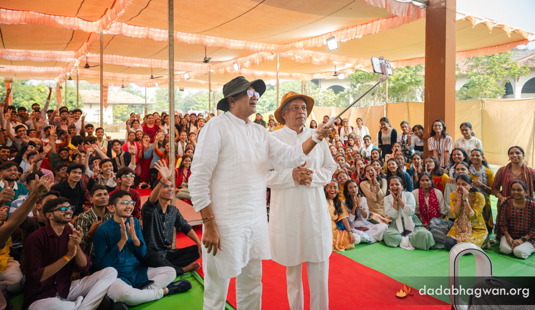 DadabhagwanPhotoGallary